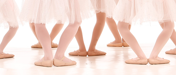 Cómo vestir a tu peque para las clases Ballet? ¡Acierta! - B&P
